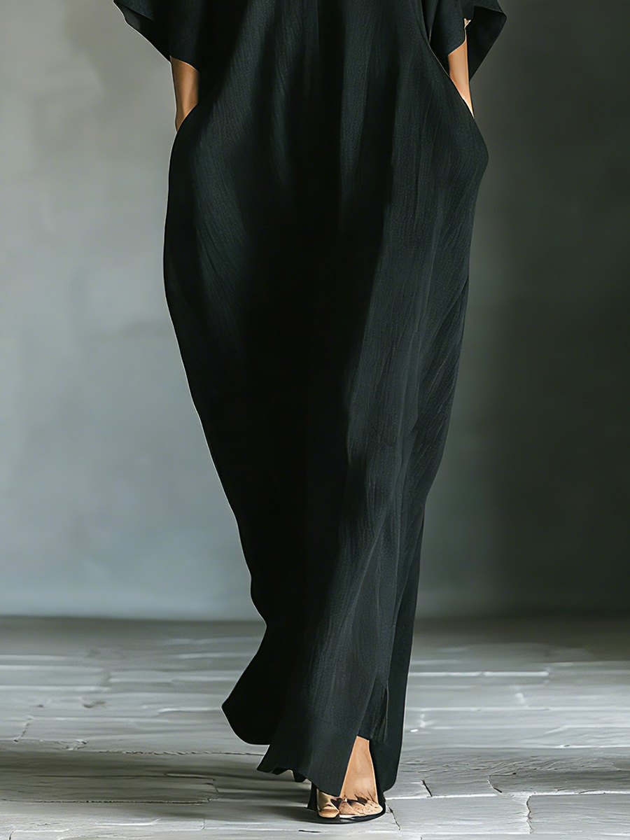 Maxi | vestido negro con mangas estilo kimono