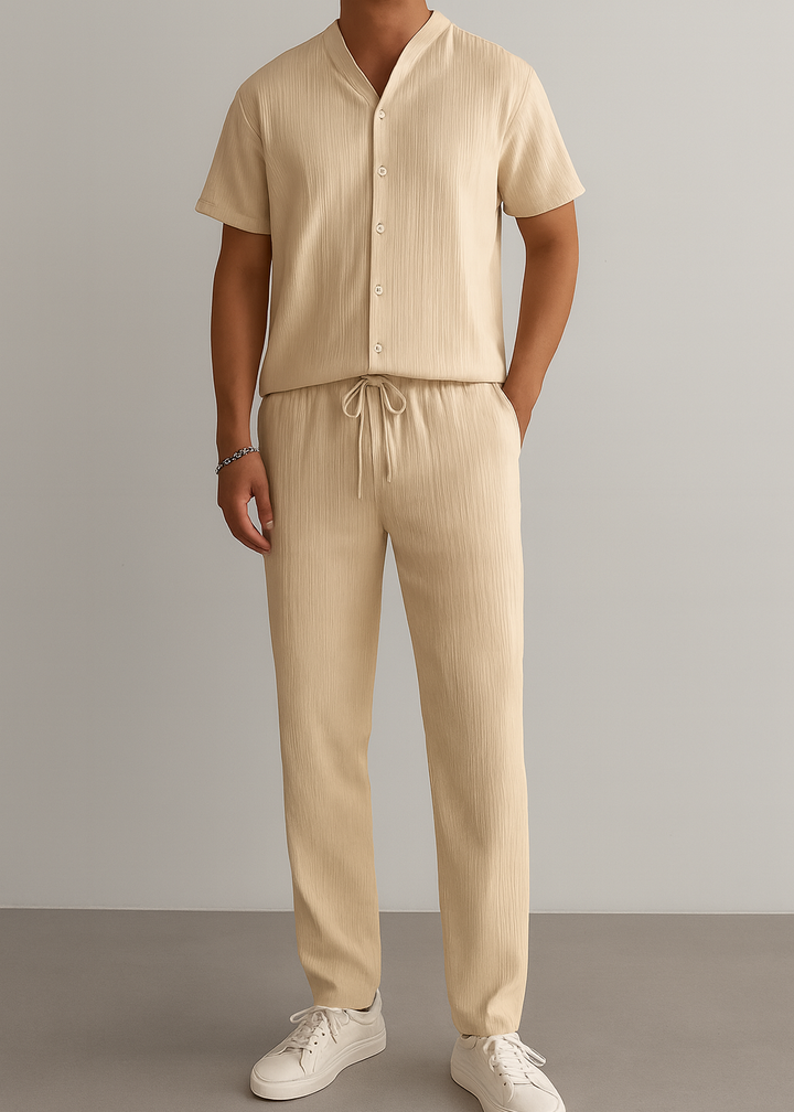Conjunto veraniego de dos piezas a rayas blancas para hombre