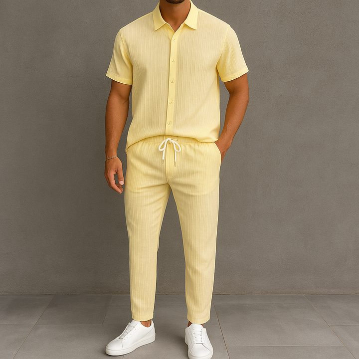 Camisa para hombre con botones frontales y bolsillo con cordón