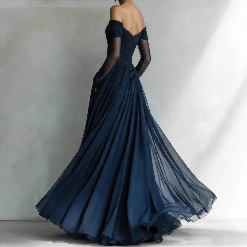 Eleonora · Vestido largo con hombros descubiertos
