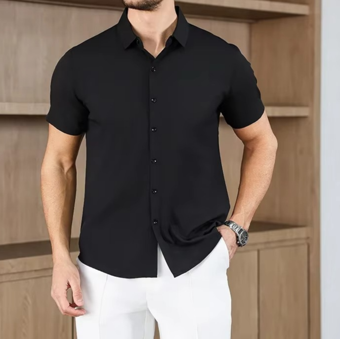 Camisa business casual lisa de manga corta para hombre