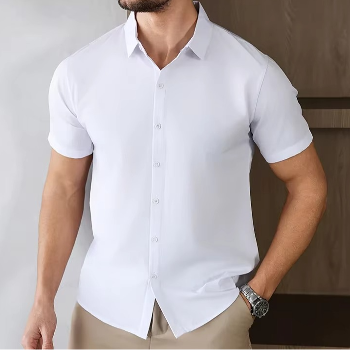 Camisa business casual lisa de manga corta para hombre