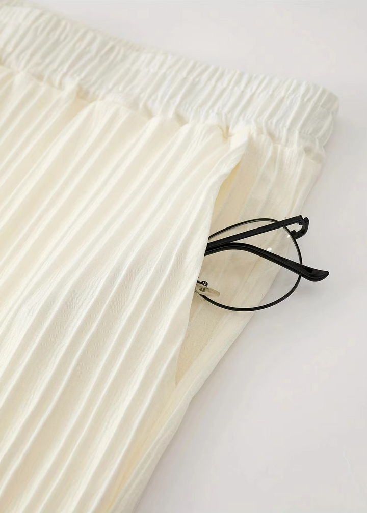 Conjunto veraniego de dos piezas a rayas blancas para hombre